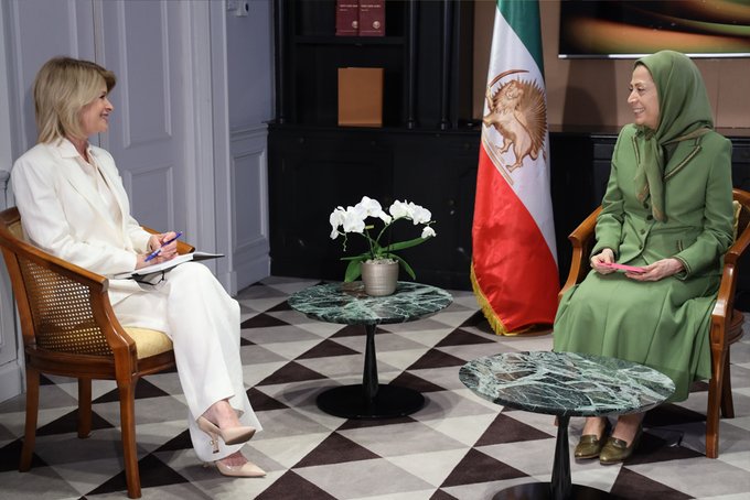 السفيرة الأمريكية السابقة كارلا ساندز: الغرب تجاهل المقاومة الإيرانية لمصلحة النظام