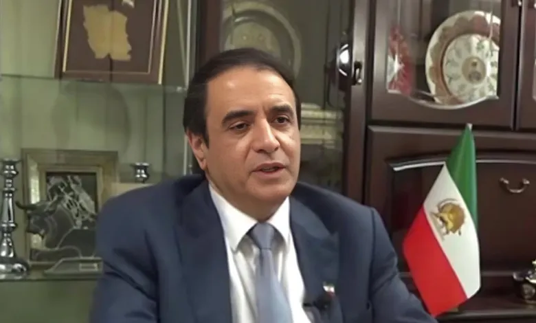 عابديني: جبهة التضامن الوطني آلية ديمقراطية لتوحيد القوى ضد نظام الملالي