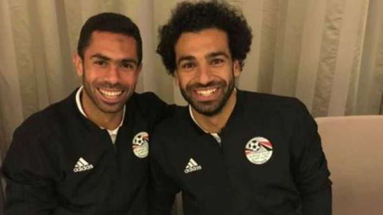 محمد صلاح يؤازر أحمد فتحي بعد الاعتزال