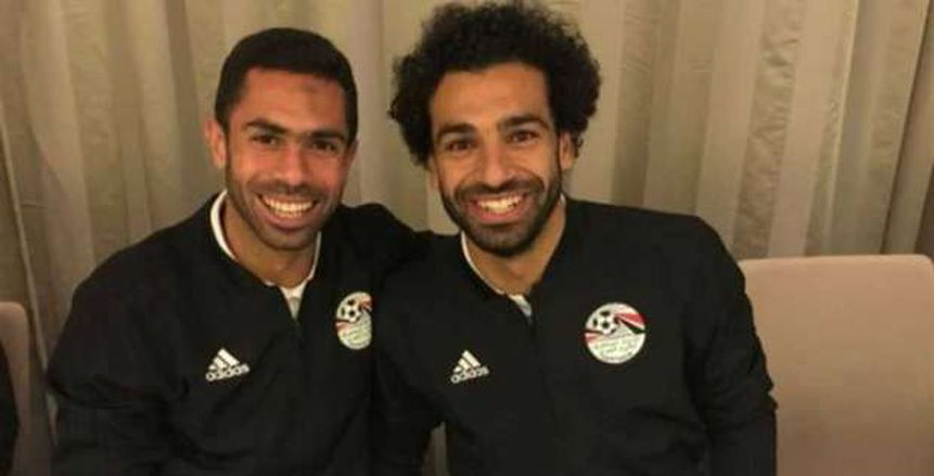 محمد صلاح يؤازر أحمد فتحي بعد الاعتزال