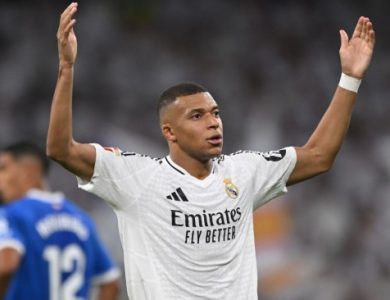 ريال مدريد يعلن اصابة مبابي ومدة غيابه