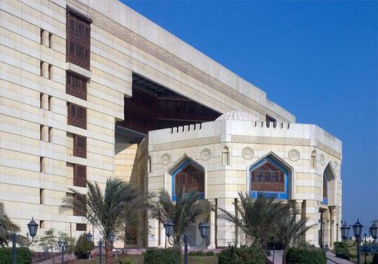 حذرت دار الإفتاء المصرية من الاستهزاء بالآخرين