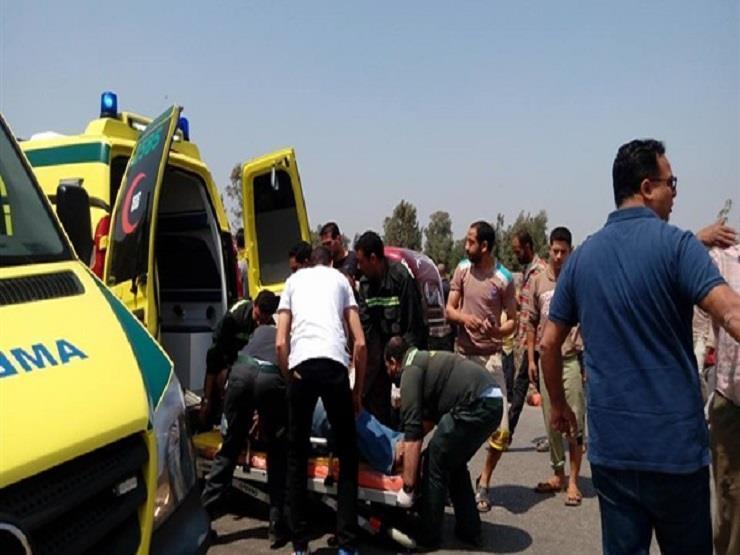 مصرع 3 أشخاص وإصابة 19 آخرين في 4 حوادث تصادم وانقلاب على طرق المنيا