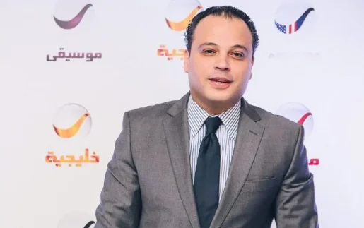 قرر الفنان تامر عبدالمنعم كاتب "بمية الدهب" تأجيل تصوير المسلسل