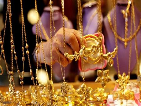 سعر الذهب اليوم الإثنين في مصر