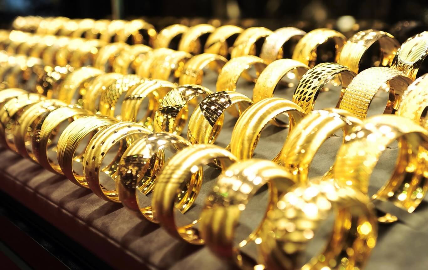 سعر الذهب اليوم الأحد 9 فبراير 2025 في مصر