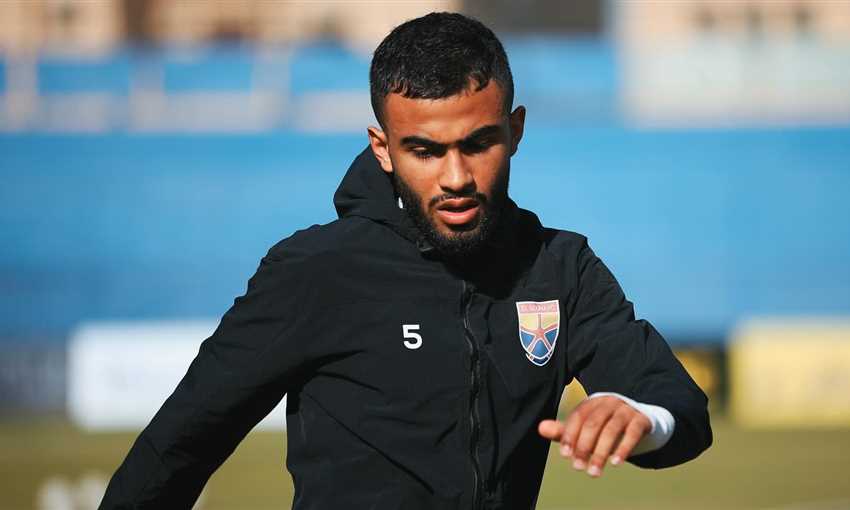 احمد حسام يروي قصة انتقاله للزمالك