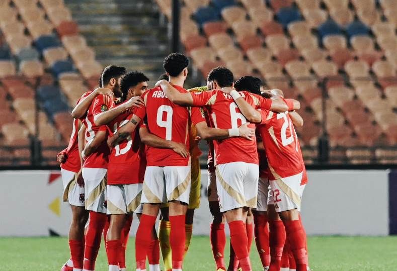 يفتقد الأهلي 10 لاعبين في مباراة غزل المحلة غدا