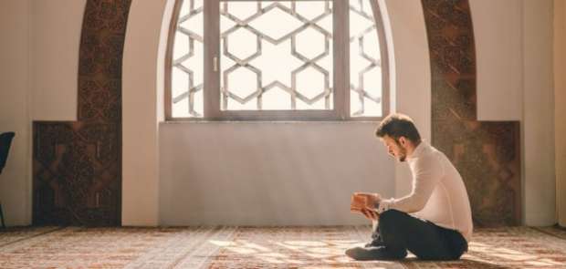 دار الإفتاء ترد.. هل يمكن الاعتكاف في أي مسجد؟