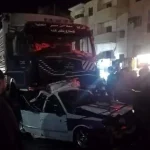 حادث تصادم بين سيارة خاصة وشاحنة في قنا