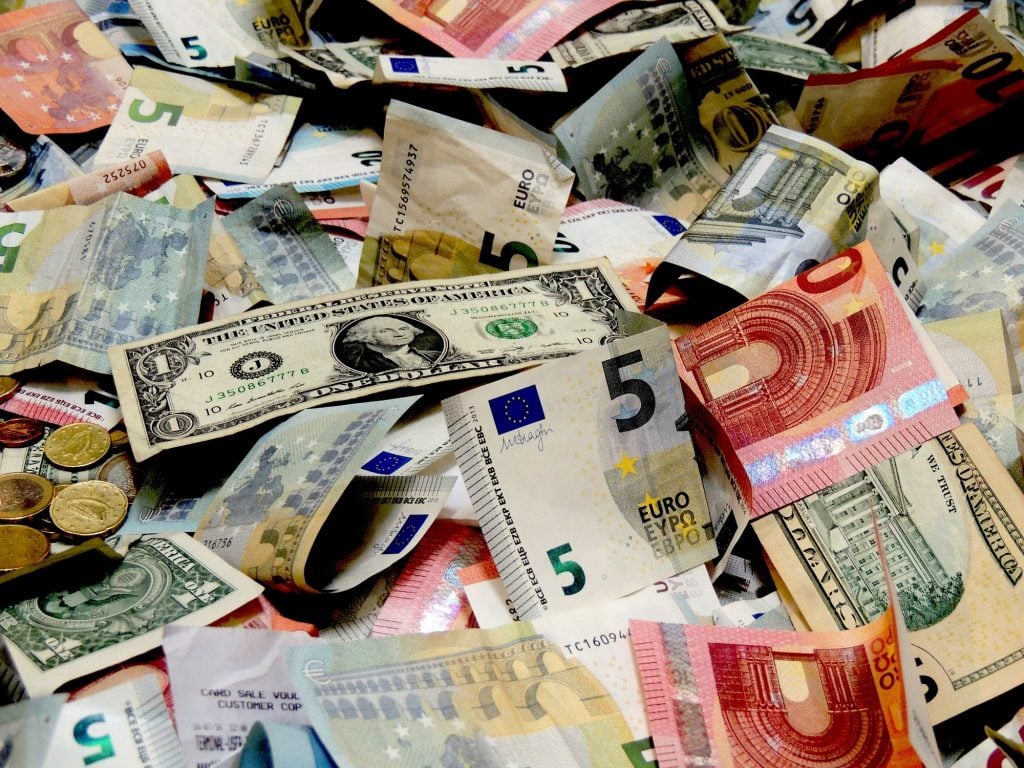 أسعار الدولار والعملات الأجنبية مقابل الجنيه المصري