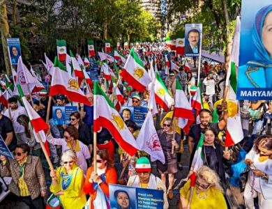 مظاهرة کبرى في واشنطن: دعم المقاومة الإيرانية لإسقاط النظام الإيراني