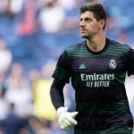 ريال مدريد يعفي كورتوا من قواعده ليضمن بقاءه حتى عام 2028