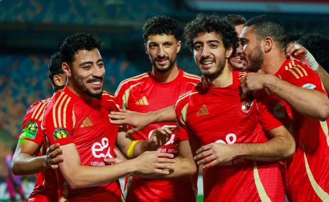 مكافأة قدرها 500 ألف جنيه لكل لاعب في الأهلي في حال تخطي صن داونز