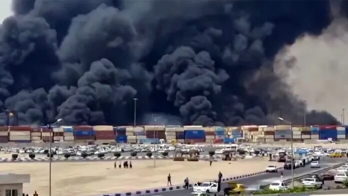 "مجاهدو خلق" تنفي تعاونها مع إسرائيل.. وربطها بـ"بندر عباس"