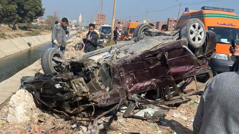 أصيب سبعة أفراد بجروح متفاوتة نتيجة حادث تصادم