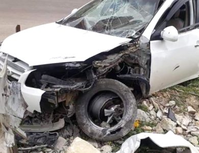 توفيت امرأة وطفلها في حادث تصادم