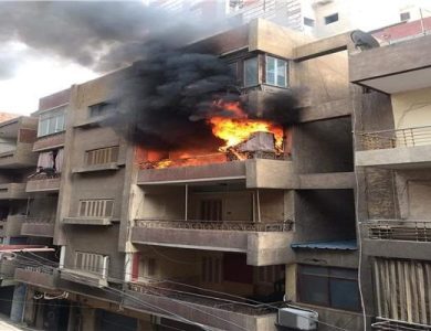 تم إطفاء حريق داخل شقة سكنية في منطقة فيصل بدون وقوع أي إصابات