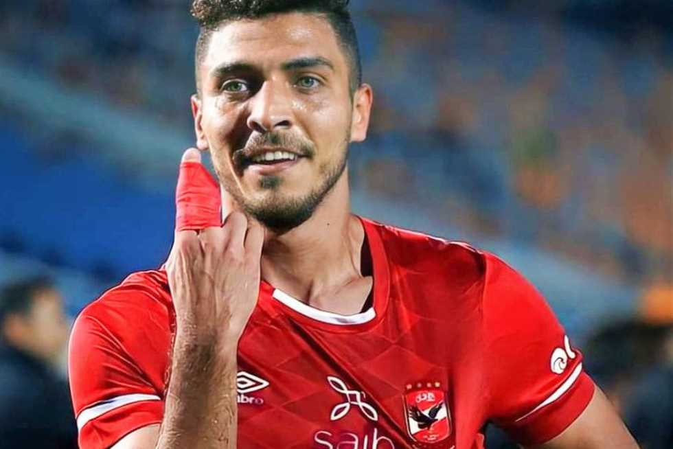 موعد انضمام محمد شريف للأهلي