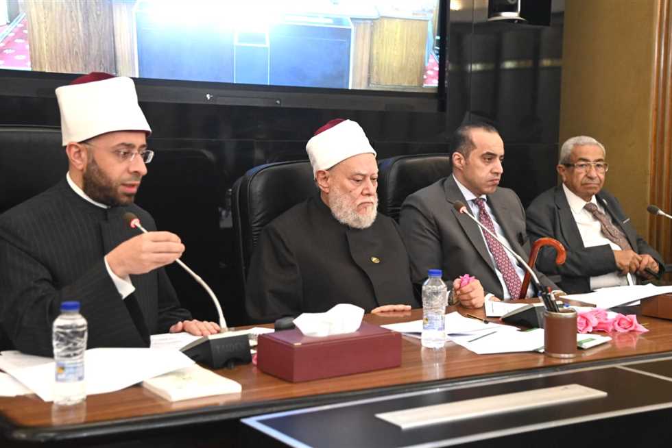 خلاف بين الأزهر الشريف ووزارة الأوقاف حول قانون إصدار الفتاوى الشرعية