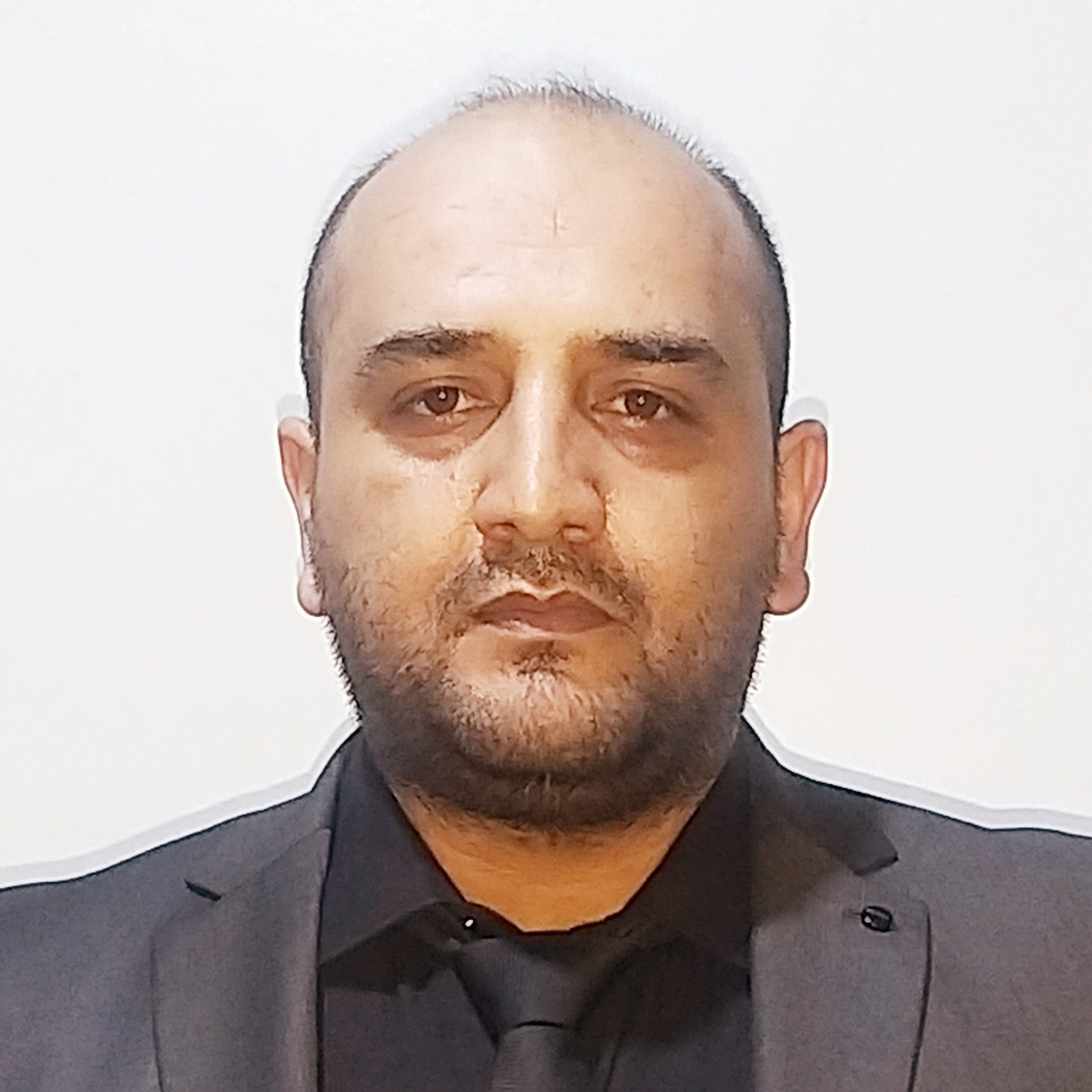 المقاومة الإيرانية تكسب شرعية دولية وتزلزل النظام