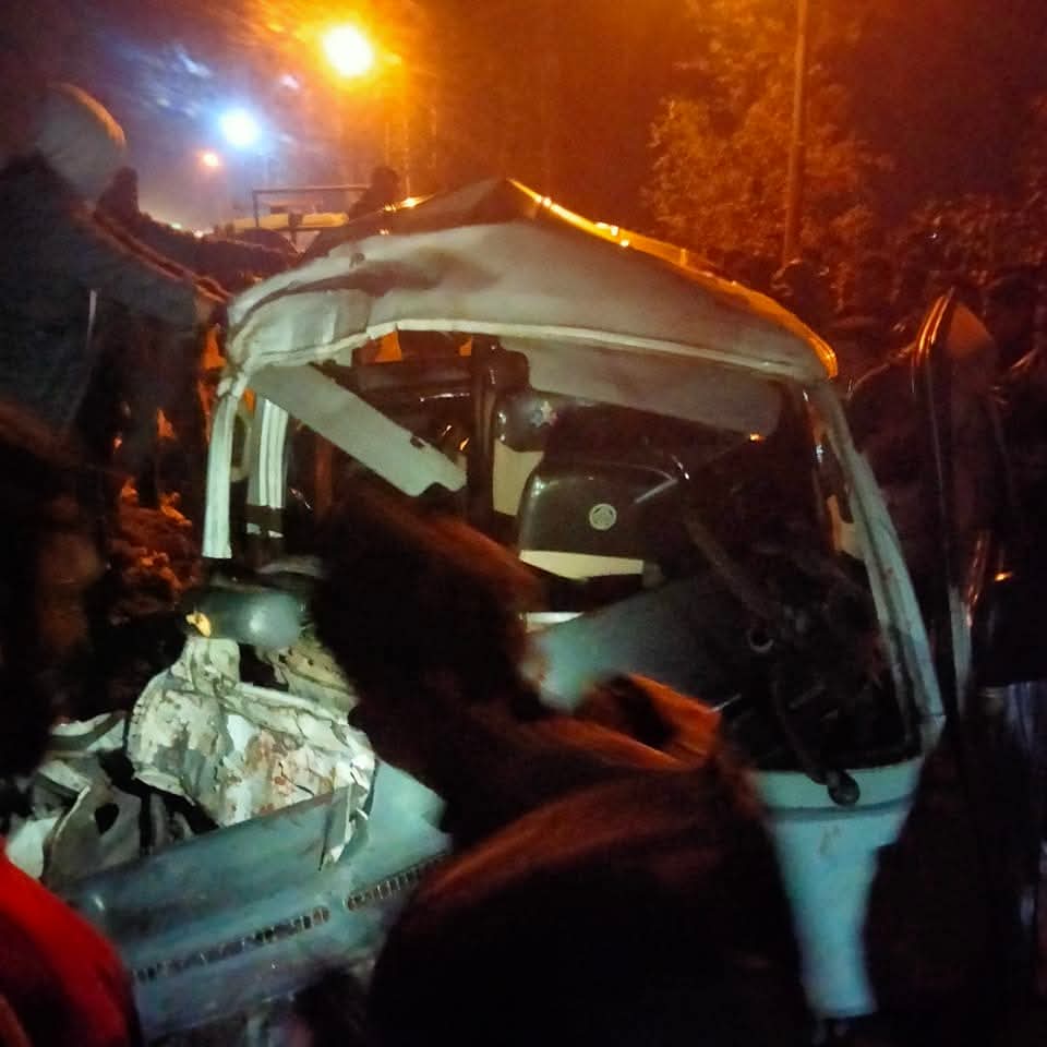 أصيب سبعة أفراد بجروح متفاوتة نتيجة حادث تصادم