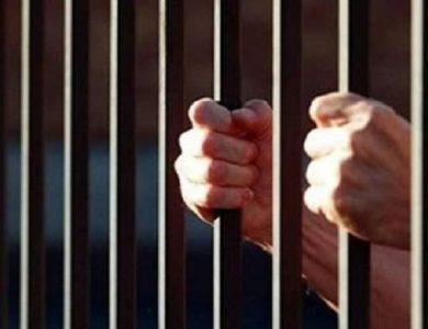 تمديد حبس ثلاثة أشخاص لمدة 15 يوماً على ذمة التحقيق