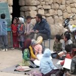 قالیباف يَعد المعلمين بالإصلاح… وميزانية النظام تفضح الخداع