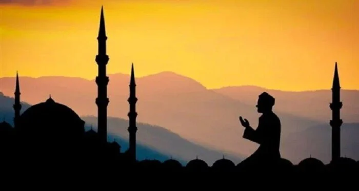 مواقيت الصلاة الخمسة اليوم الجمعة 2-5-2025
