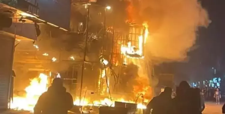 حريق في مطعم أسماك معروف في فيصل