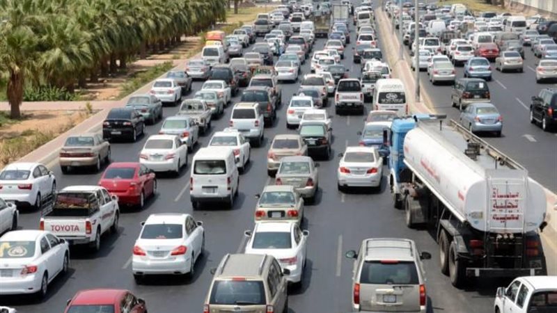 تكثيف التواجد المروري بالقاهرة والجيزة لضبط المخالفات وتسهيل الحركة
