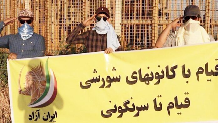 النظام الإيراني يخطط لمجزرة جديدة.. ووحدات المقاومة تستعد لانتفاضة حاسمة”