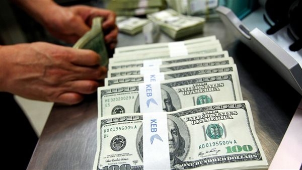 استقرار سعر الدولار أمام الجنيه المصري في تعاملات اليوم الثلاثاء 12 أغسطس 2025