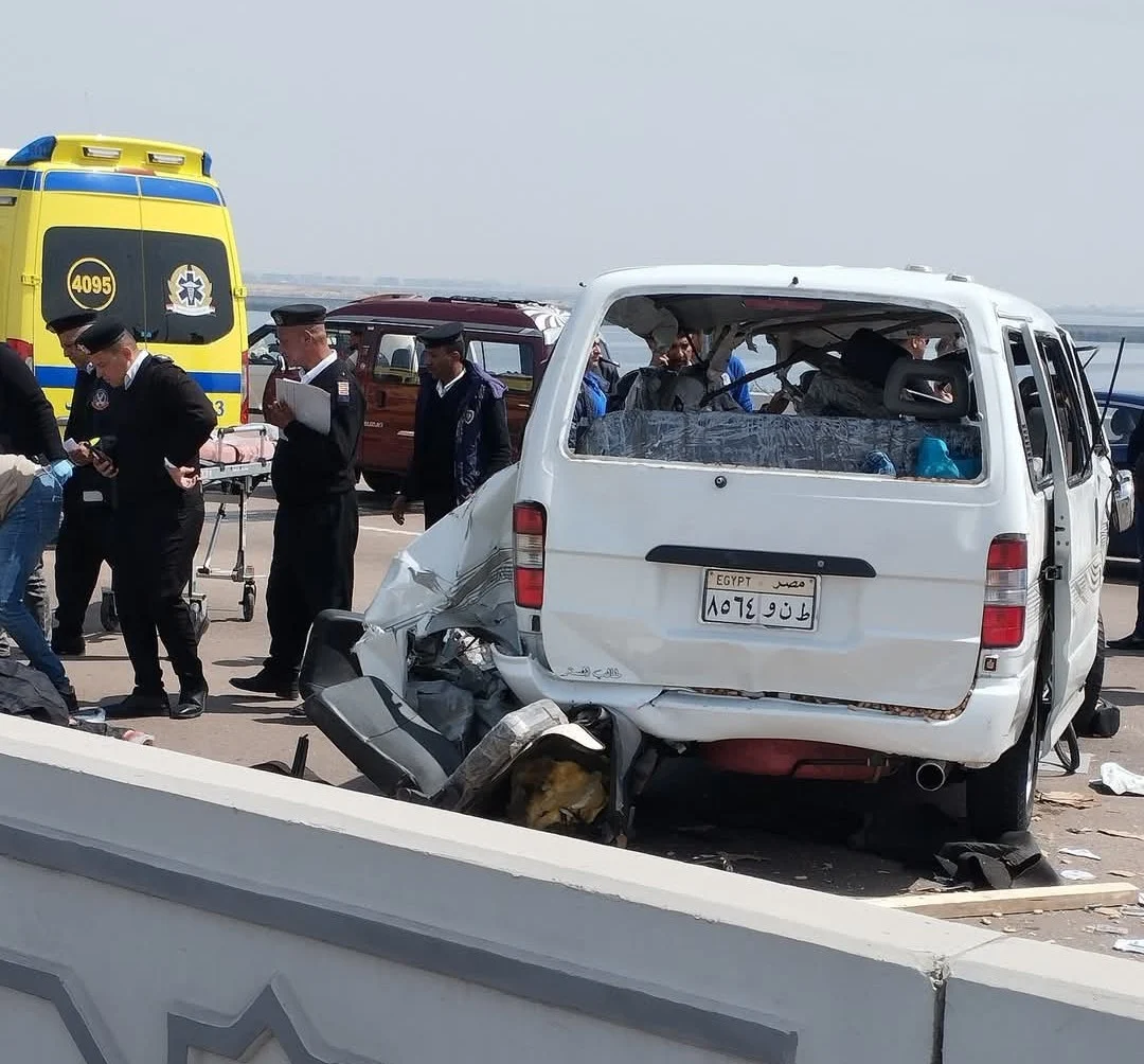 ارتفاع ضحايا حادث ميكروباص الكورنيش بالإسكندرية إلى حالتي وفاة و7 مصابين