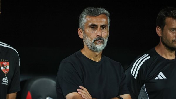 ريبيرو ينتقد ثلاثي الأهلي ويهددهم بالاستبعاد قبل مواجهة فاركو
