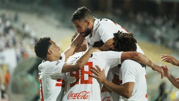 الزمالك يهزم المصري بثلاثية نظيفة ويستعيد صدارة الدوري الممتاز