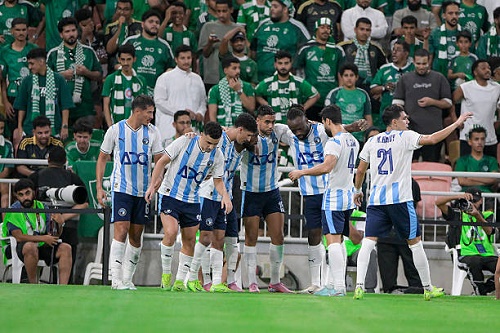 هاني أبو ريدة يهنئ بيراميدز بعد التتويج بكأس القارات الثلاث