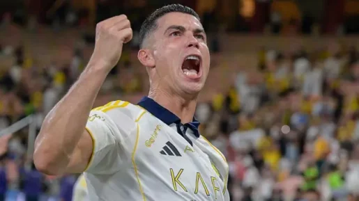 كريستيانو رونالدو يصبح أول لاعب كرة قدم ملياردير بعد عقده مع النصر