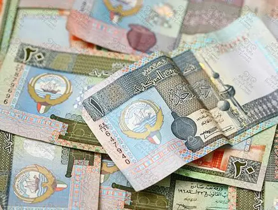 استقرار سعر الدينار الكويتي اليوم الأحد 5 أكتوبر 2025 أمام الجنيه بمنتصف التعاملات