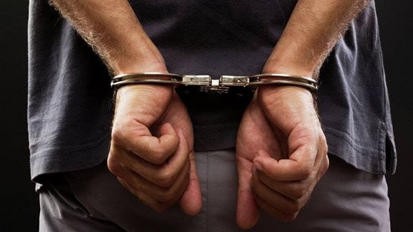شقيقان يعتديان على طالب لمعاكسته شقيقتهما في الطالبية